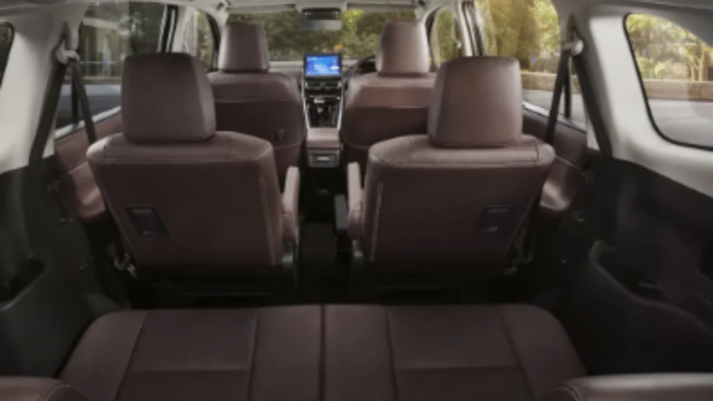 Toyota Innova Hycross Car