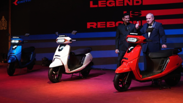 Kinetic DX+ Scooter