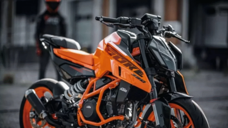 Duke 390