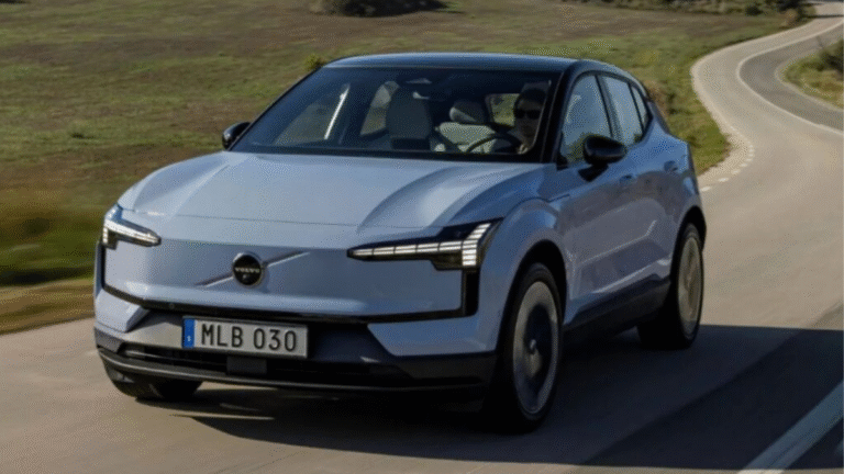 Volvo EX30 Small Electric SUV