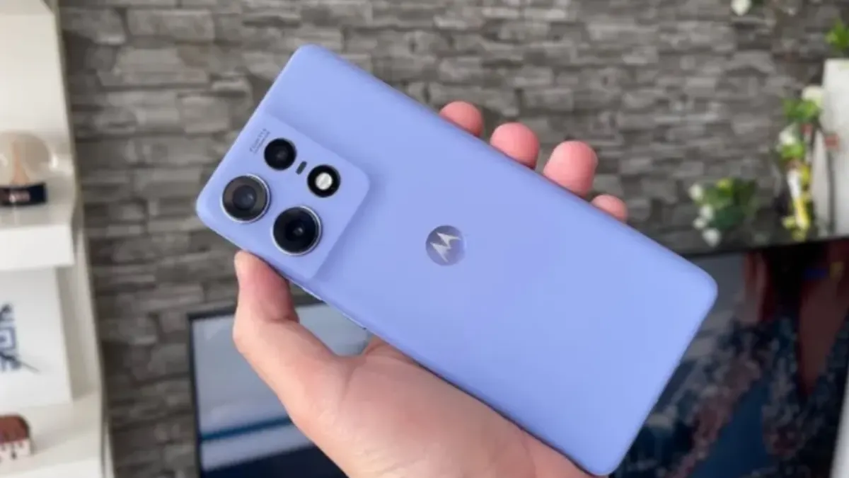 Motorola Edge 100 Pro