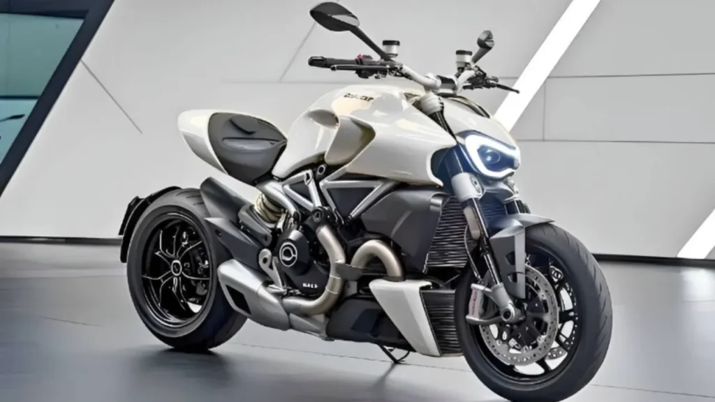 Ducati Diavel V4 2025