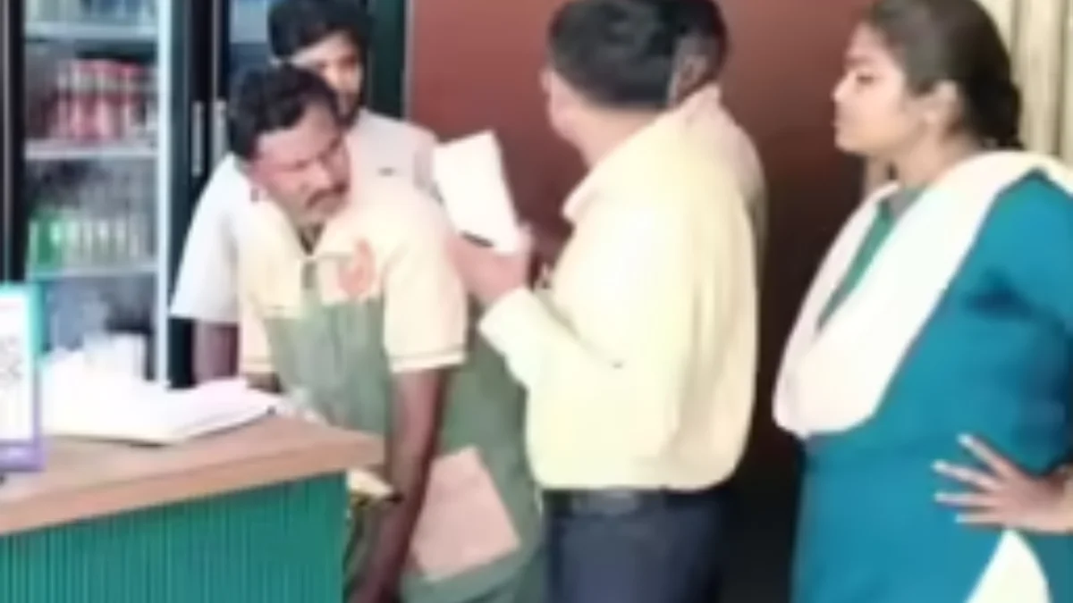 HDMC officials conducting inspection against banned plastic in Hubballi Dharwad