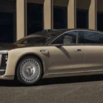 The Huawei Maextro S800 sedan