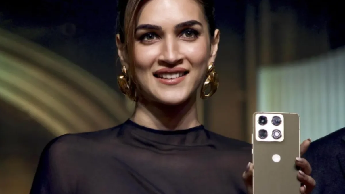 Bollywood actor Kriti Sanon at the launch event of Motorola's smartphone