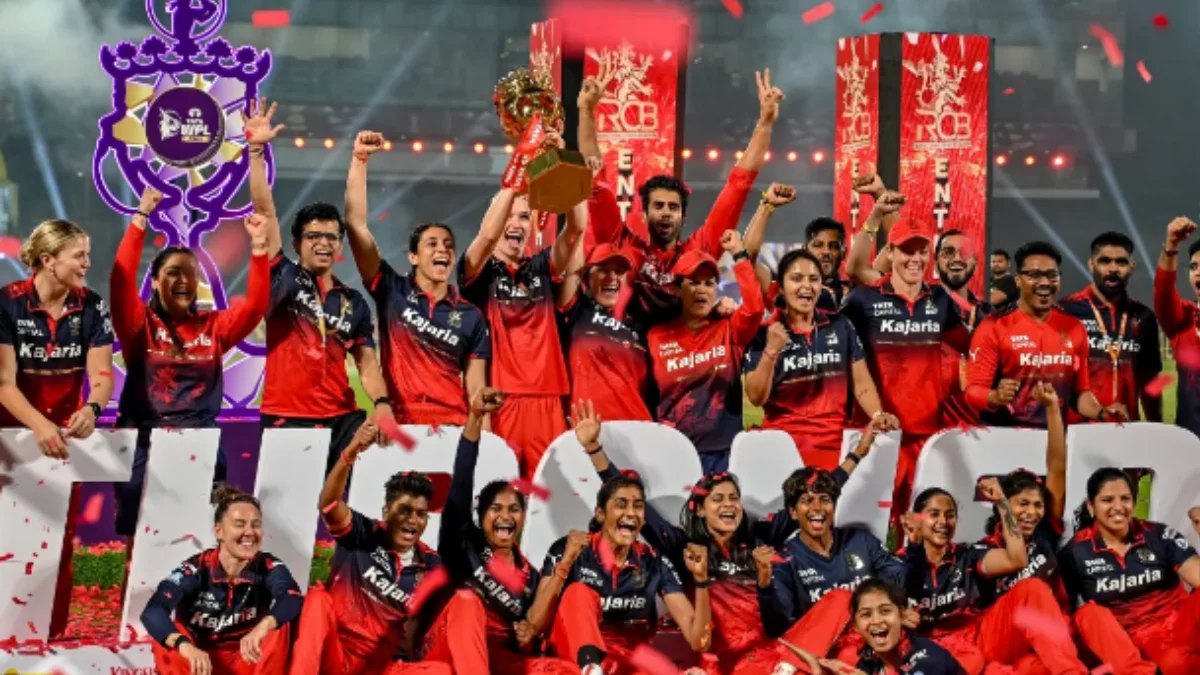 RCB (Royal Challengers Bengaluru )players celebrate after their win