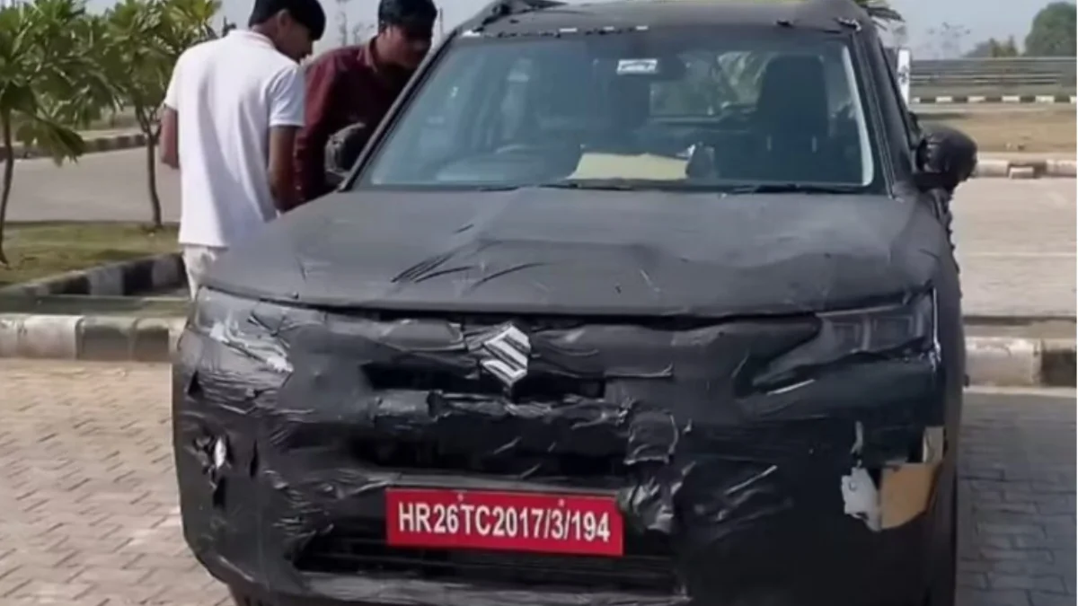 New Maruti Suzuki Brezza 2026 facelift spotted testing with 6-speed manual gearbox and larger touchscreen in India