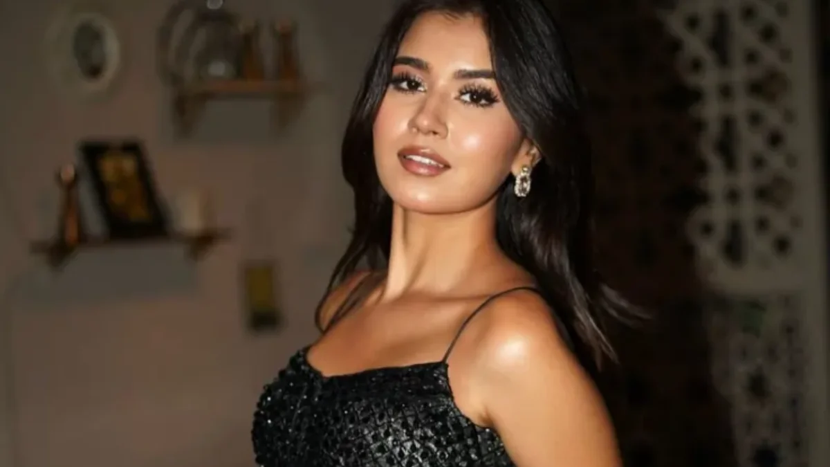 Young viral sensation who started as background dancer Akanksha Choudhary and rose to fame through reality show