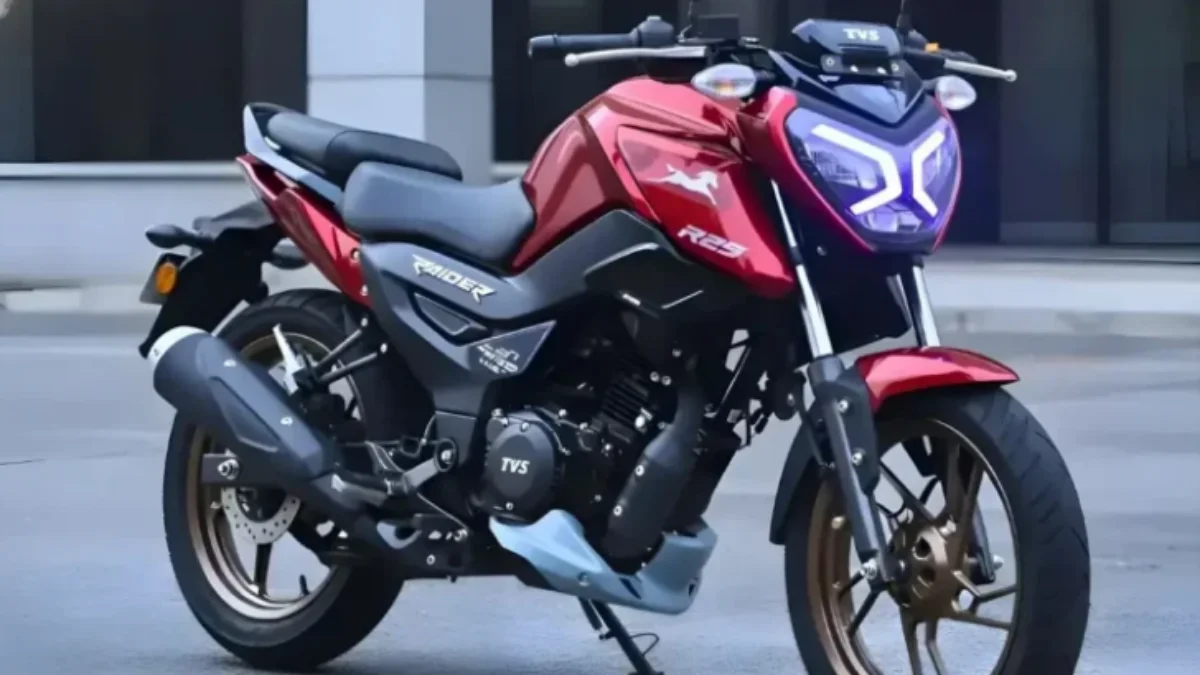TVS Raider 125 2026 model sporty commuter motorcycle with TFT display and smart features