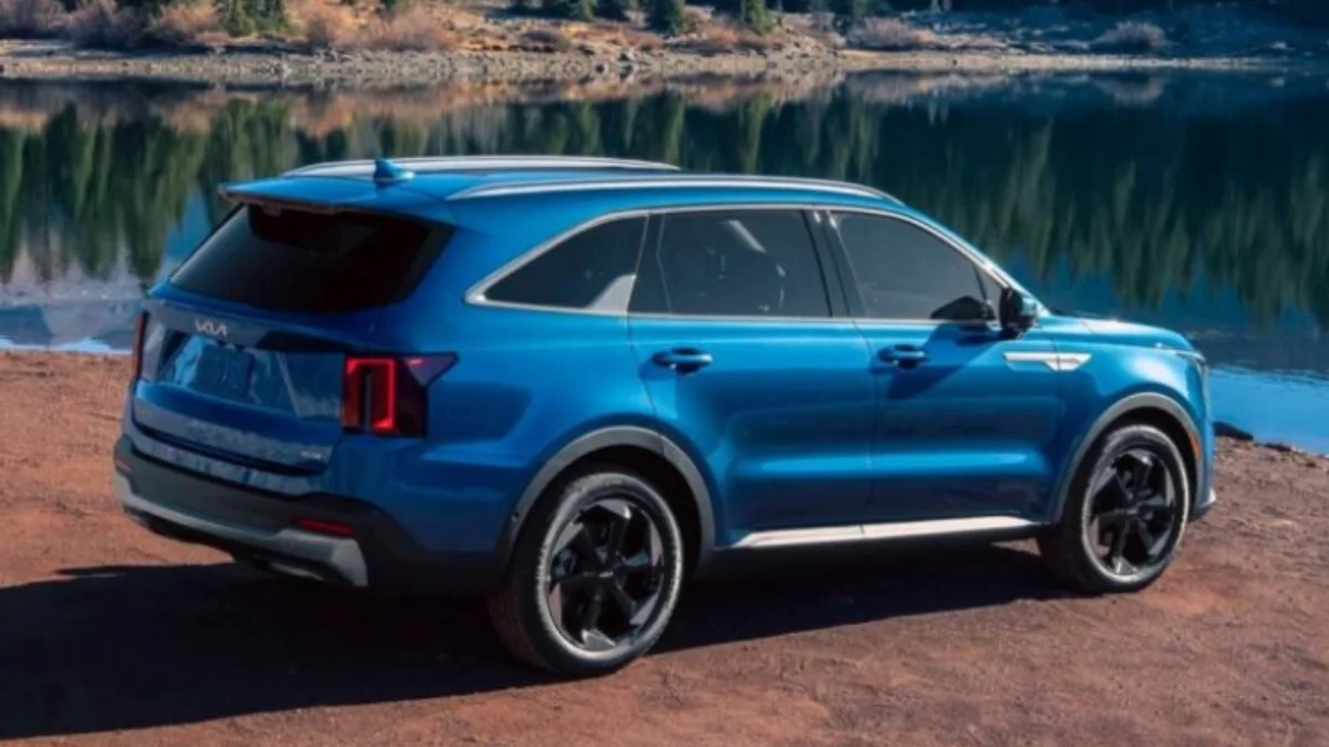 Upcoming 7 seater SUVs India MG Majestor Toyota Fortuner Scorpio N Volkswagen Tayron