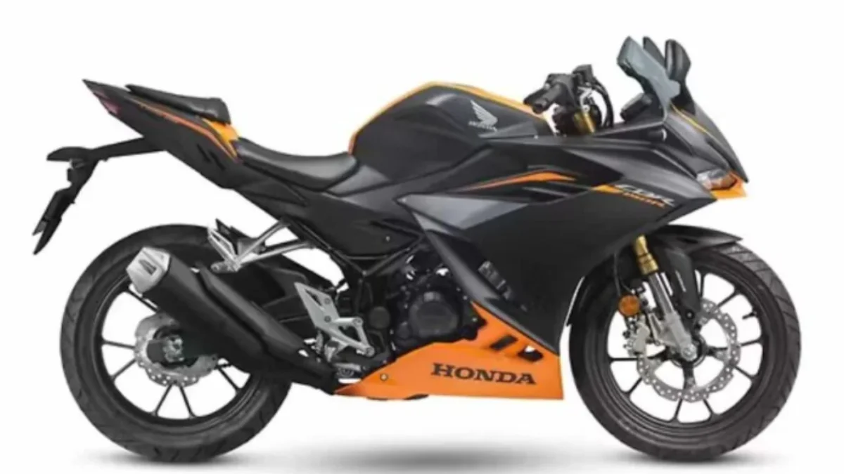 Honda CBR150R 2026 sporty motorcycle aggressive design