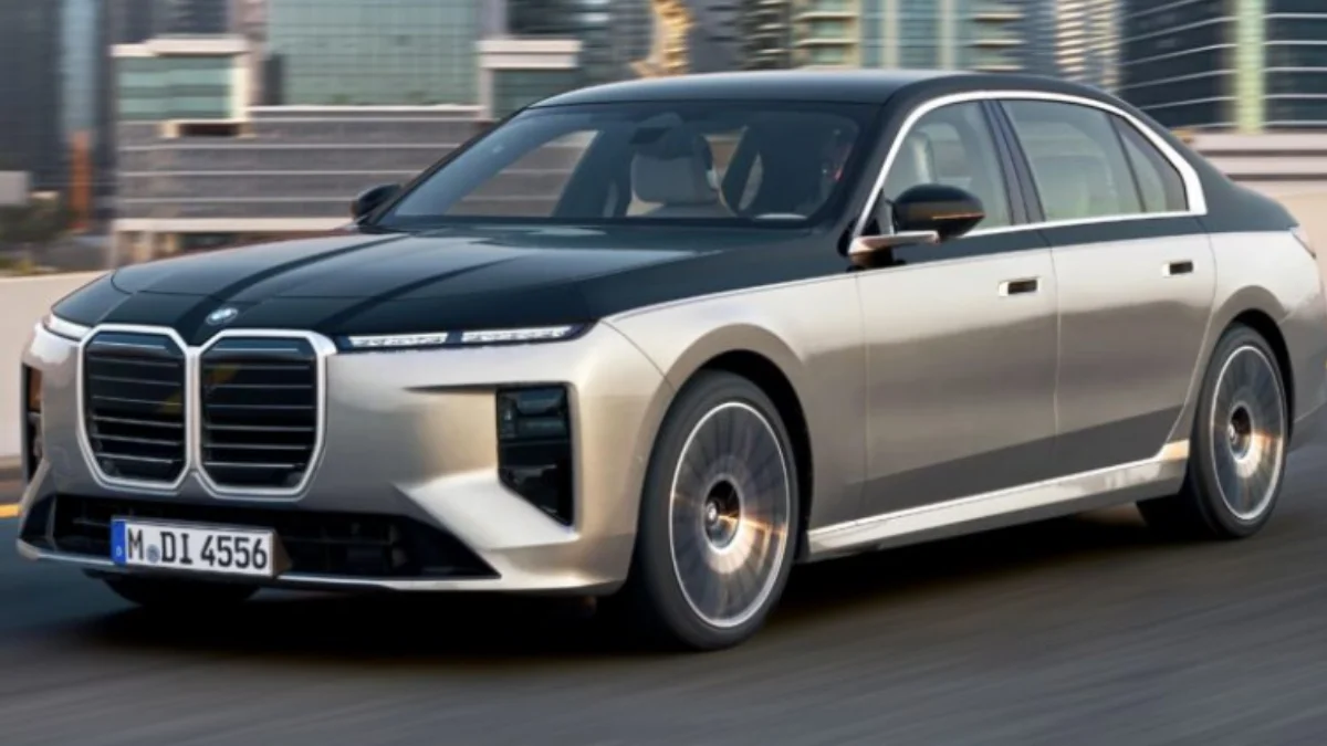 BMW 7 Series 2026 luxury sedan exterior front view with modern design and LED lights