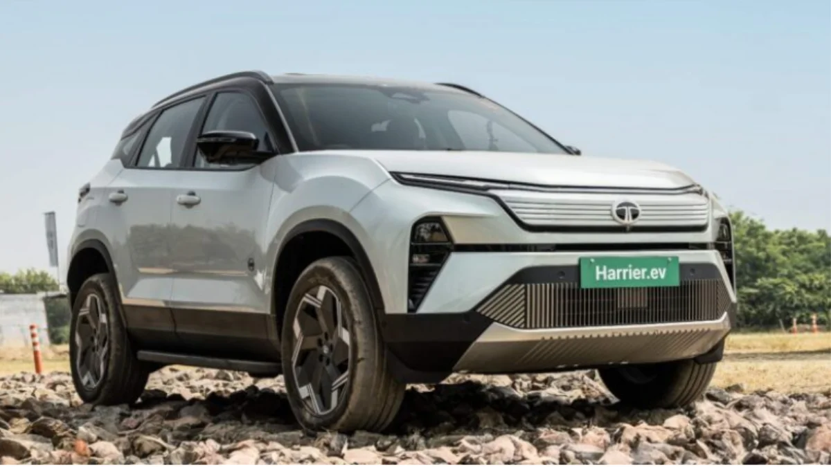 Top EV brands in India April 2026 including Tata Motors, Mahindra, MG Motor, VinFast and Maruti Suzuki electric vehicles