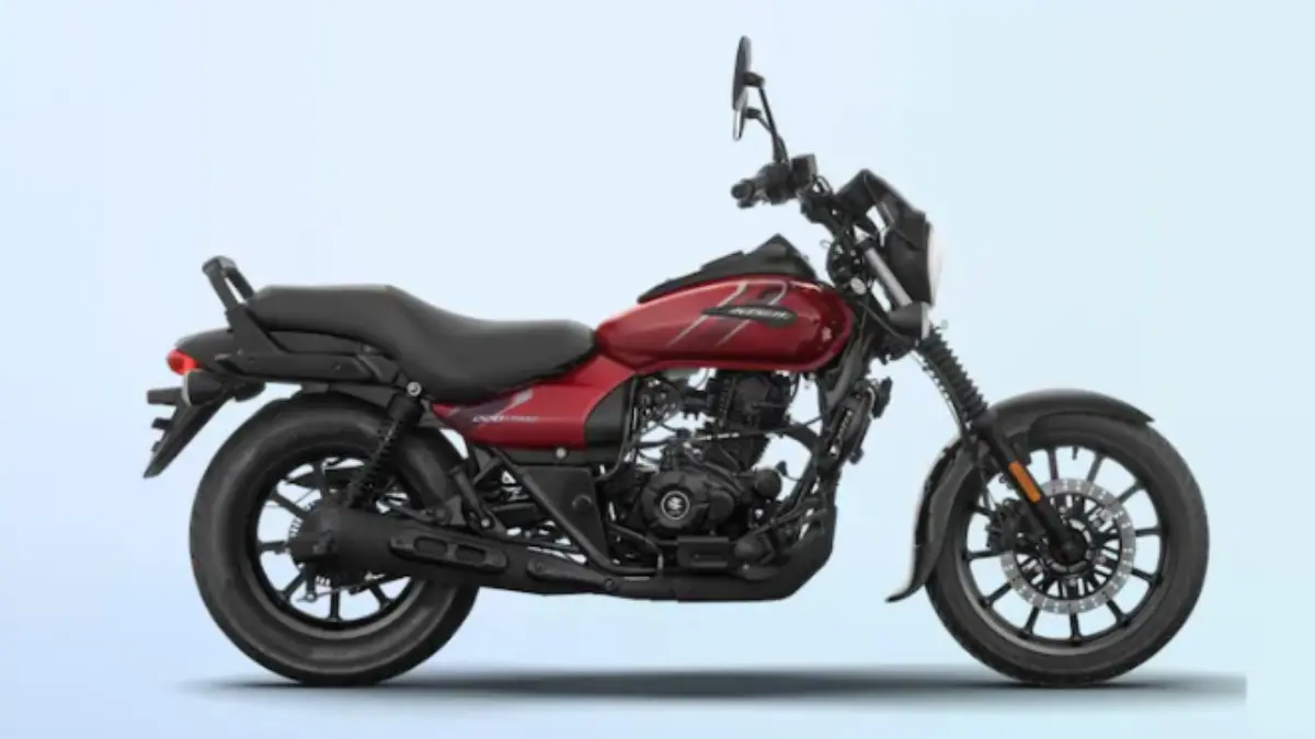 2026 Bajaj Avenger 220 Street cruiser motorcycle launched in India with 220cc engine, blacked-out styling and modern features