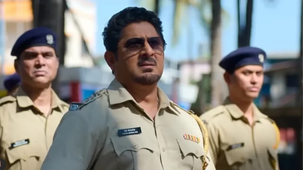 Arshad Warsi in a scene from Pritam and Pedro web series directed by Rajkumar Hirani, featuring a cyber crime investigation storyline.