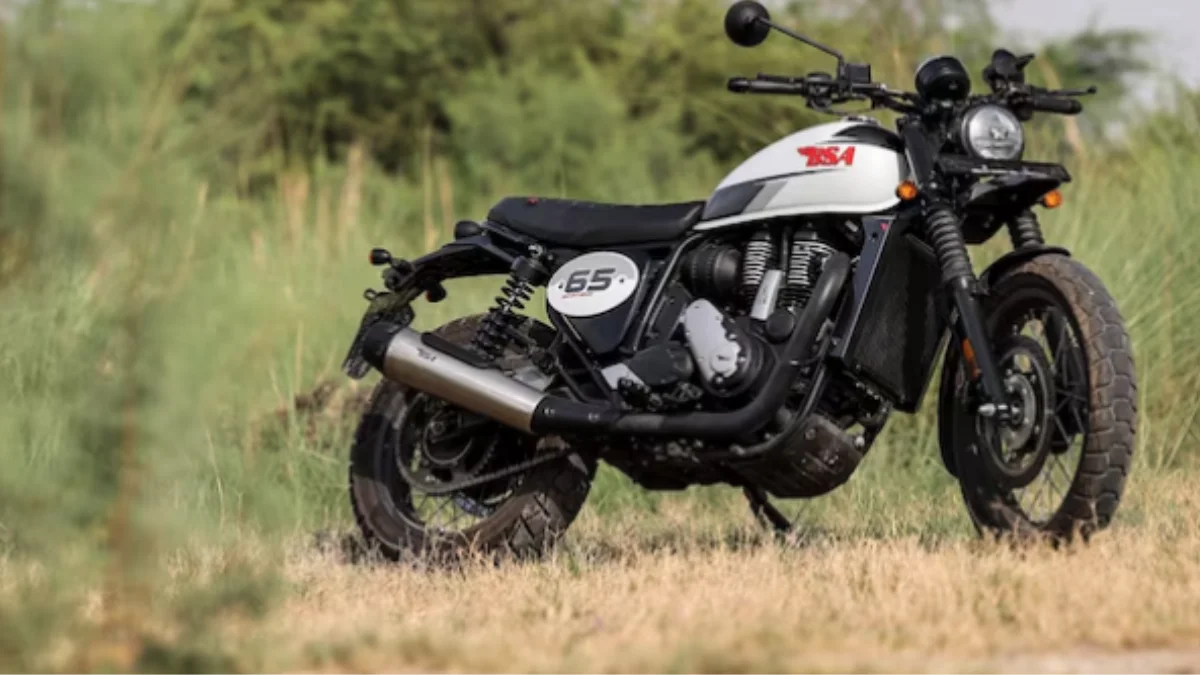 BSA Scrambler 650 during the first ride review showcasing its retro scrambler design, 652cc single-cylinder engine, wire-spoke wheels and premium styling